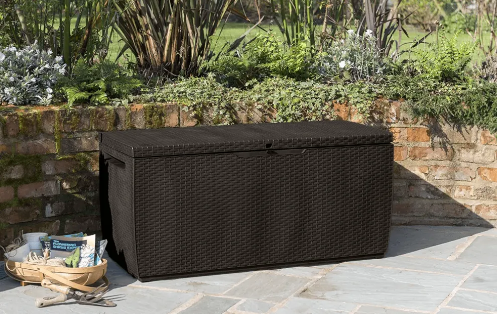 Capri 80 Gallon Deck Box - Brown