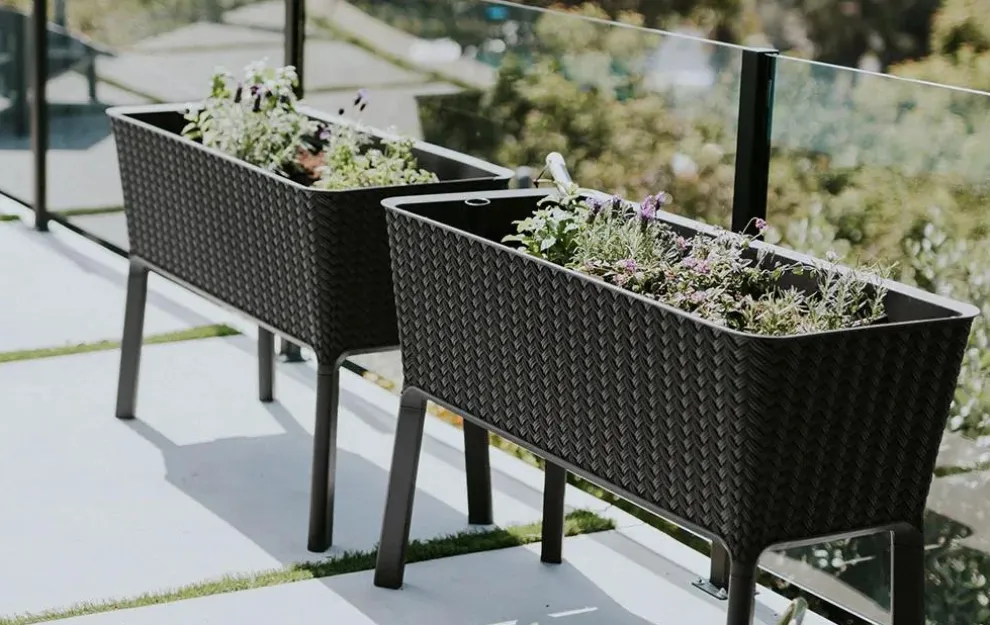 Splendor 31.7 Gallon Elevated Garden Bed - Graphite